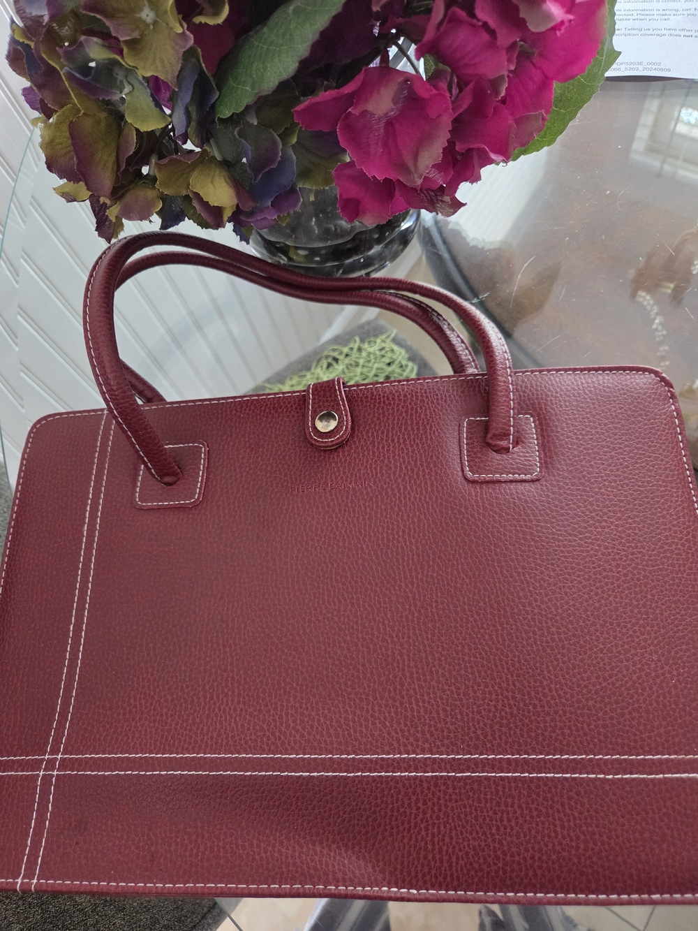 Pierre Balmain Burgundy Pebbled Leather Tote Excellent